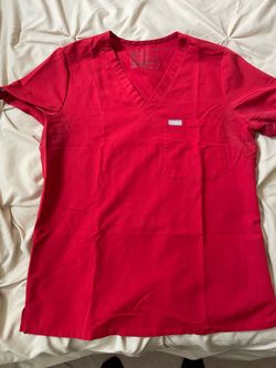 FIGS Red Scrub Top S