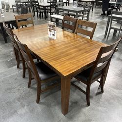 7 Pc Dining Table  Table+6 Chairs.     🔥 Comedor De 7 Piezas 