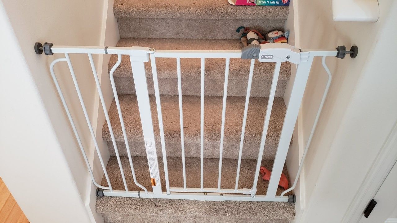 Regalo Baby Gate (White)