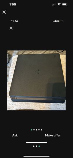 PS4 Slim 