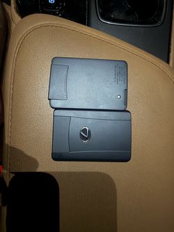 2 Original Lexus Smart Key Cards – Unlocked