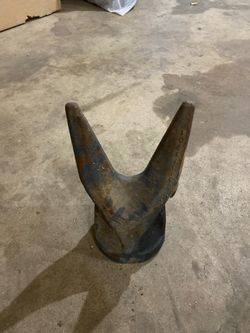 (6) Hensley XS40UT excavator teeth.