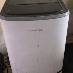 Portable air conditioner