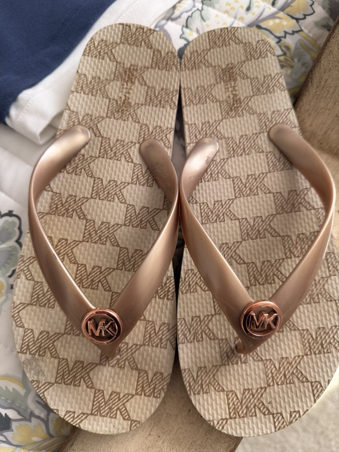 Michael Kors Flip Flops - Women’s 8
