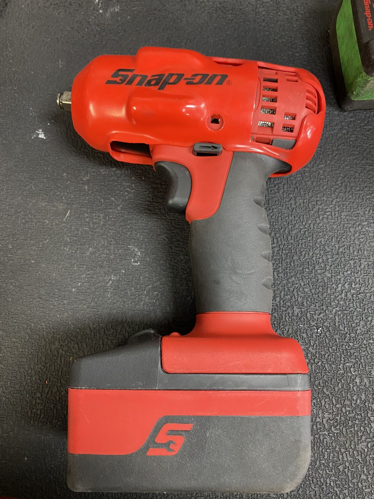 Snapon 18v 3/8 Impact 