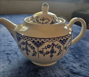 Ridgeway Ceramic Teapot with Blue Floral Pattern