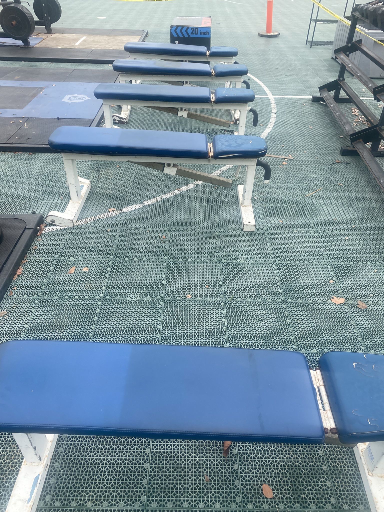 WEIGHT BENCHES / PLYO BOXES