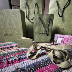 Gucci Gift Box/Bag Set