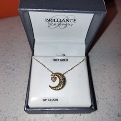18" 10k Gold Moon And Heart Necklace