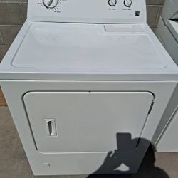 Kenmore 200 Series Heavy Duty Gaz Dryer (Fully Serviced)