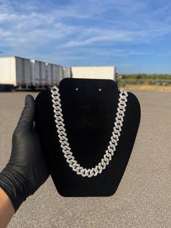 12MM Moissanite Cuban Link Chain