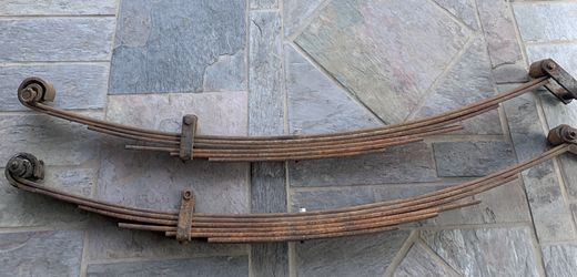 1955-59 Chevrolet Pu.  Front Leaf Springs 