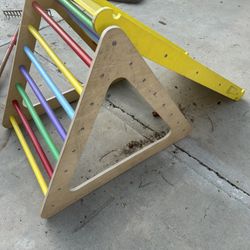 Kids Play 