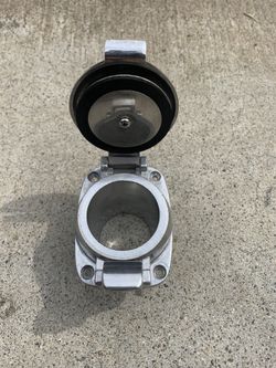 2 LIKE NEW BOAT GAS CAPS