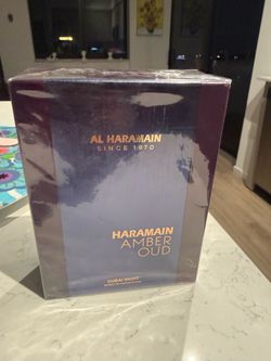 Al Haramain Amber Oud Dubai Night Extrait de Parfum (75 mL / 2.53 fl. oz.).