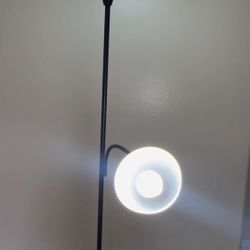 Decorative standing lamp