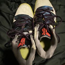 Kyrie 5 Mamba Mentality