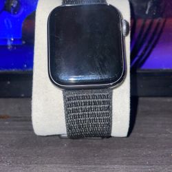 Apple Watch Series 6 