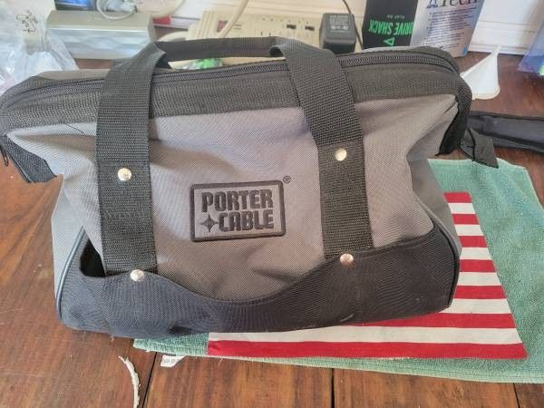 Porter Cable Wide Mouth Tool Bag 21x12x12 Zip Gray Black excellent