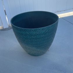 Plastic Flower Pot 