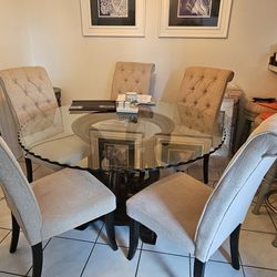 Beautiful Dining Table Set