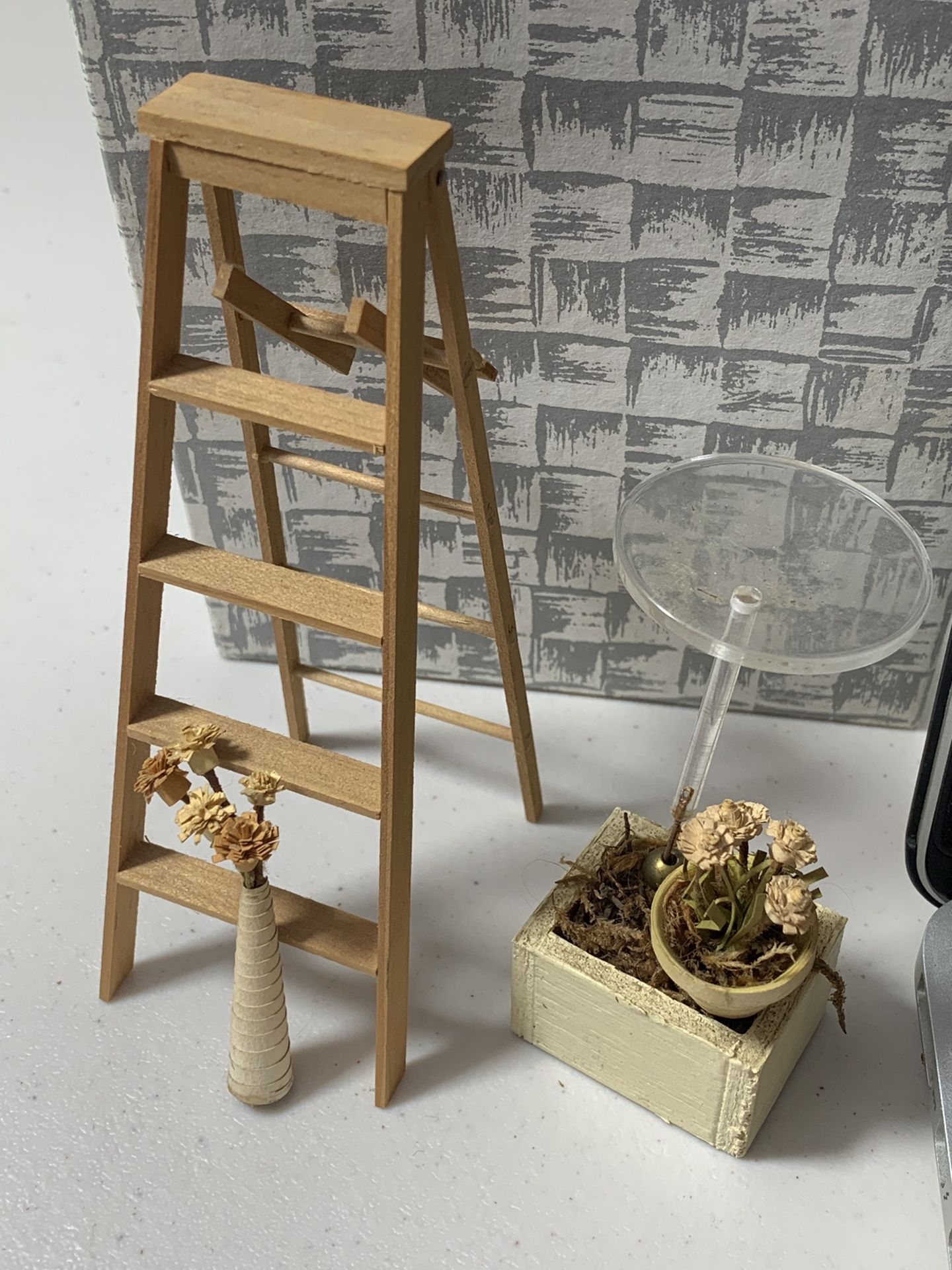 Wooden Folding Ladder and flower pot vase MCM Table Dollhouse Miniature Vintage