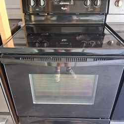 DELIVERY FREE Whirlpool Range