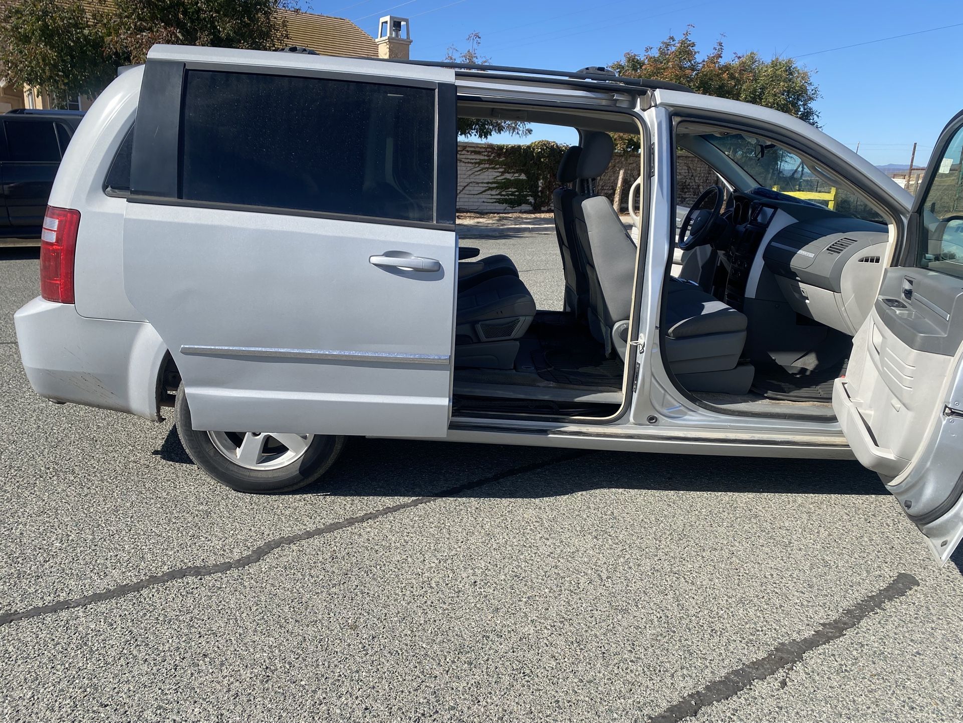 2008 Dodge Grand Caravan