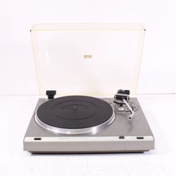 Hitachi HT-324 Belt-Drive Turntable Vintage