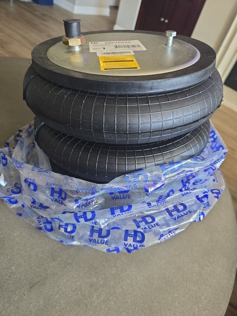 Four: Air Spring >HD Value Air Spring 64560/3B12-319/4413
HD Value Air Spring 64560/3B12-319/4413
Part #: HDV8032|Brand: HDVALUE|MPN #: SP 558032