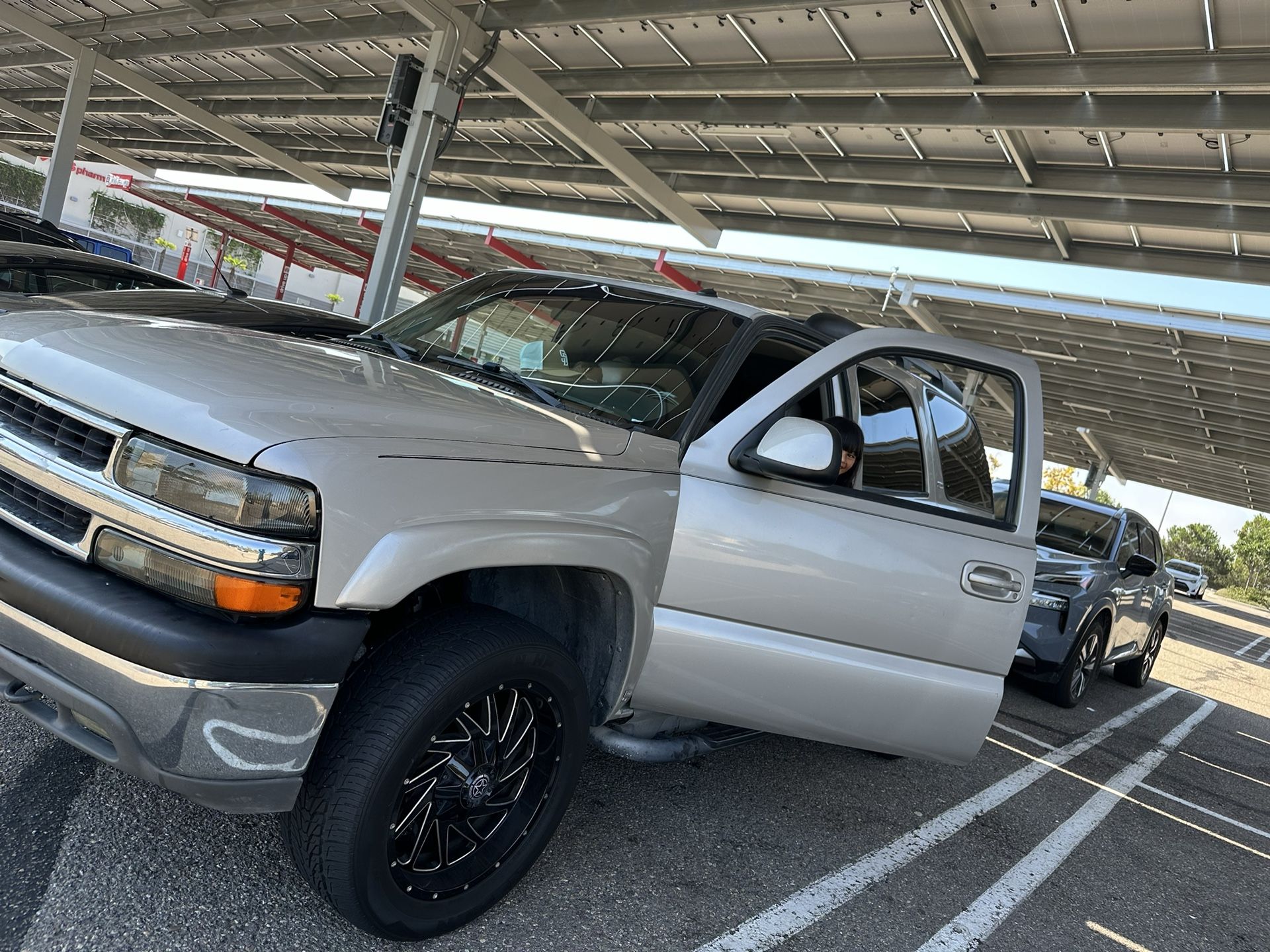 3005 Tahoe