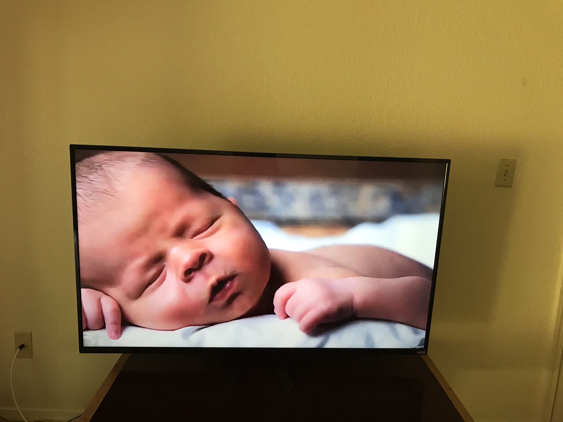 Vizio 55” inches Smart Tv Ultra 4K hd