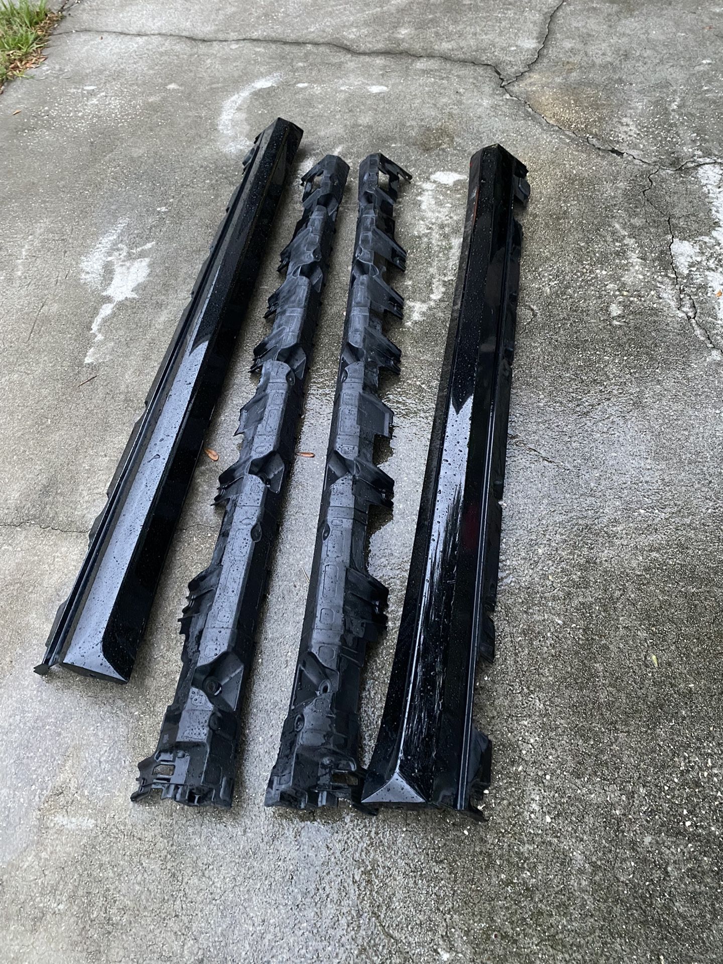 Mercedes Benz GLK (Side Bars)