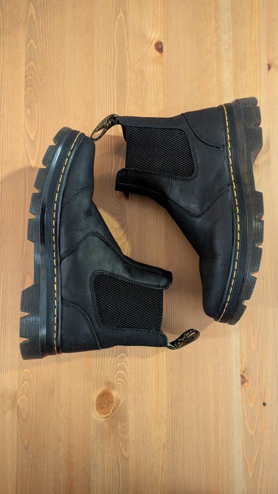 Dr. Martens Embury Boots