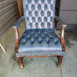 Vintage-Style Tufted Library Chair / Statement Accent Chair
