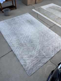 Rug