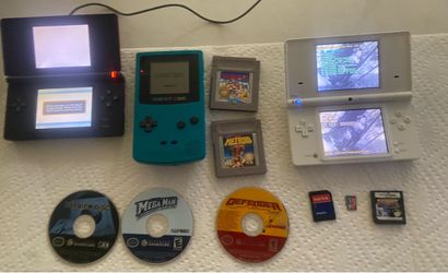 Nintendo handheld lot with games