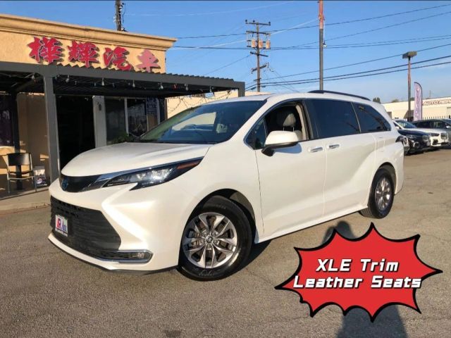 2023 Toyota Sienna