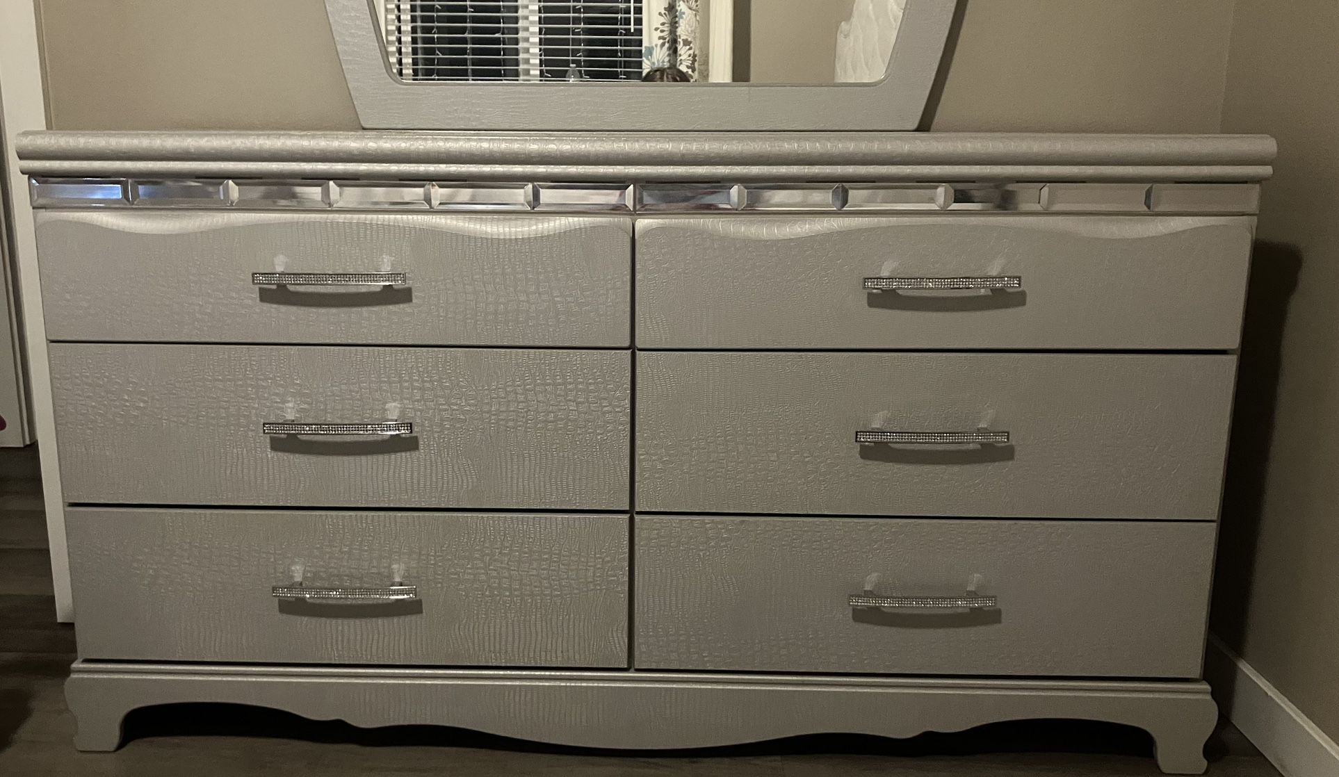 Dresser With A Mirror