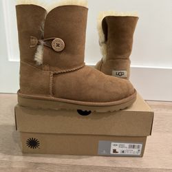 Ugg Girls