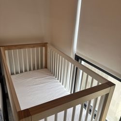 Baby Crib 