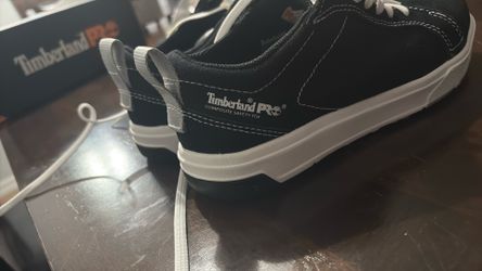 Safety shoes