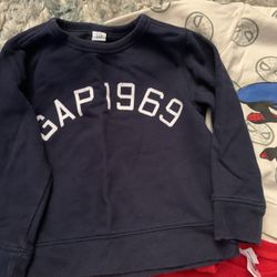 Spider-Man  Sweat Shirts And Pants 6 Pieces 