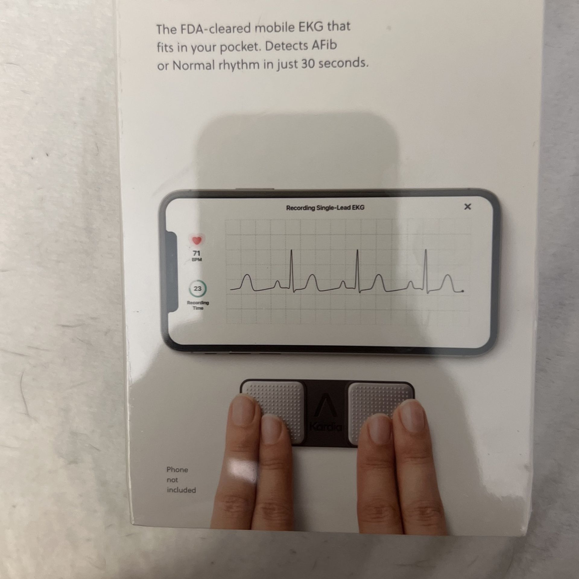 KardiaMobile 1-Lead Personal EKG Monitor – Record EKGs at Home – Detects  AFib and Irregular Arrhythmias – Instant Results in 30 Seconds – Easy to  Use