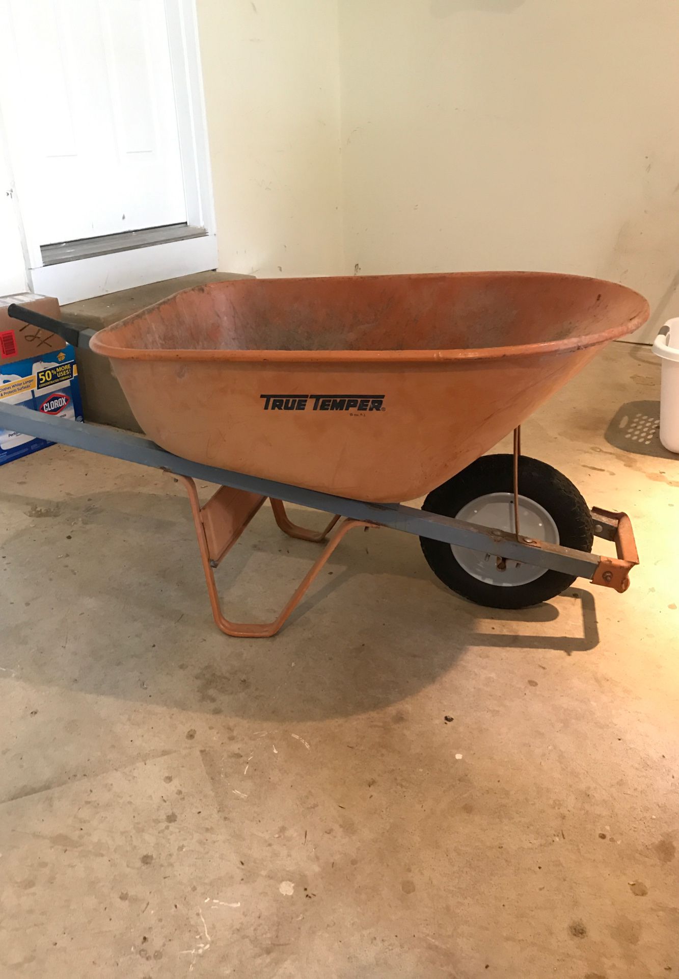 Large wheel barrel – 6 cubic ft