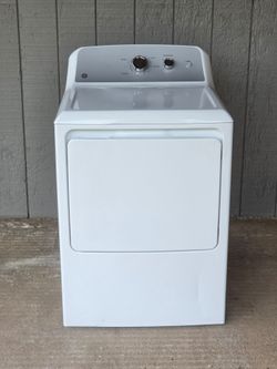 GE Electric Dryer.  Works Perfect.  30 Days warranty