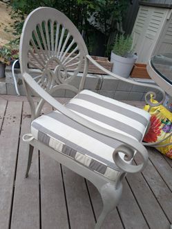 Large table patio set