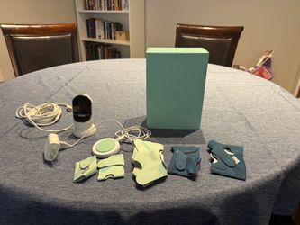 Owlet Baby Monitor Bundle – Smart Socks + Camera