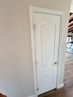 6 Indoor doors