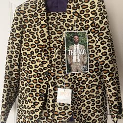Oppo Suit.  The Jag - NEW AND UNWORN